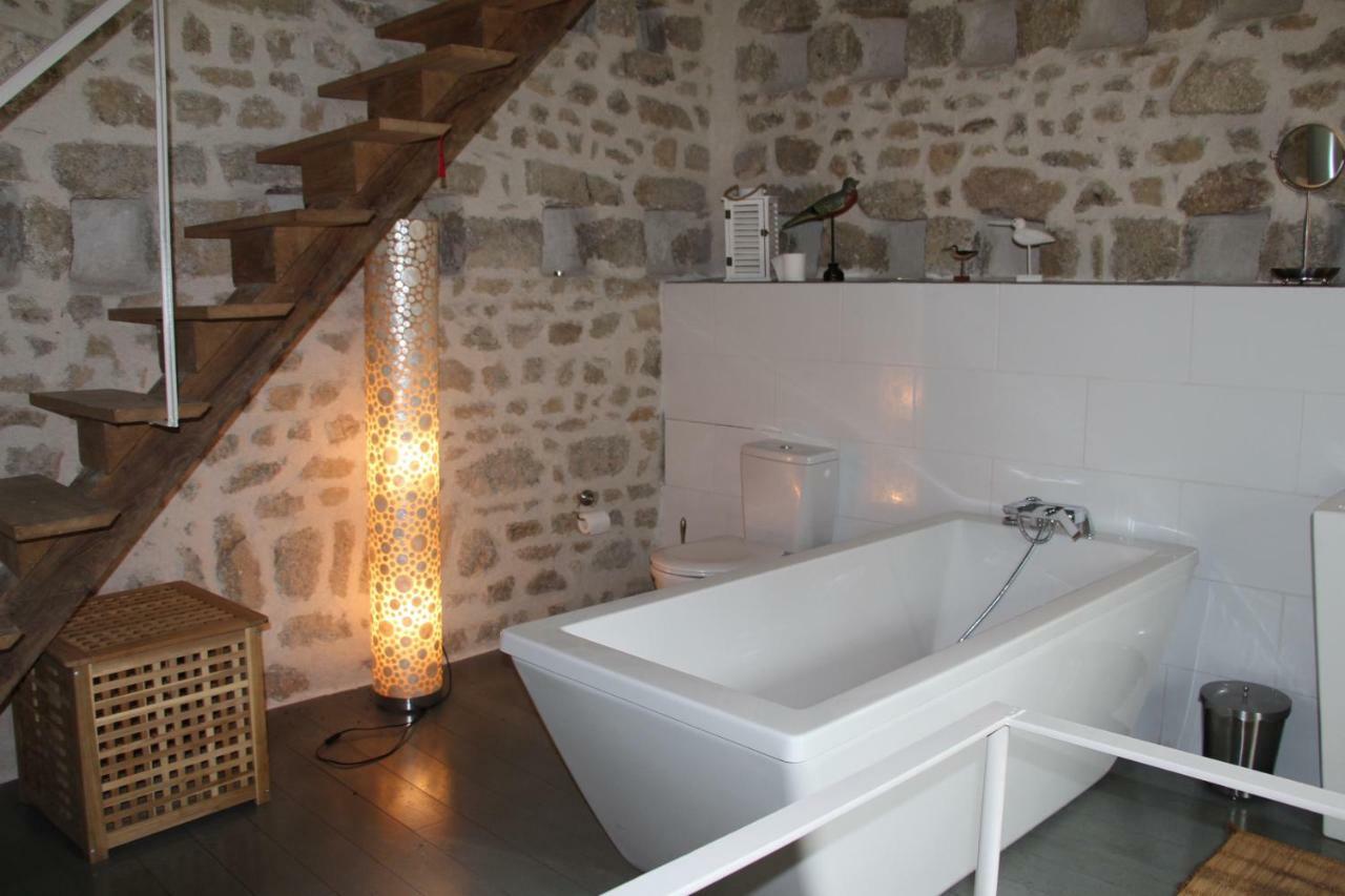 Les Vergnes Saint-Pardoux-le-Neuf Экстерьер фото